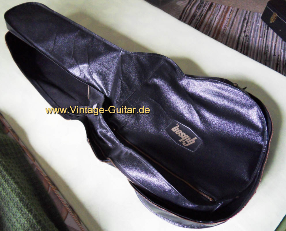 Gibson Johnny Smith 1976 bag.jpg